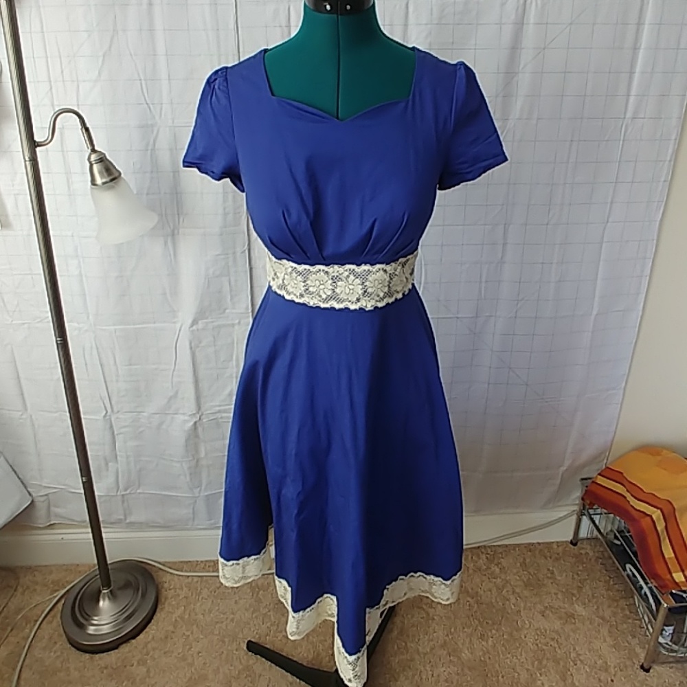 Beautiful Pinup Style Dress